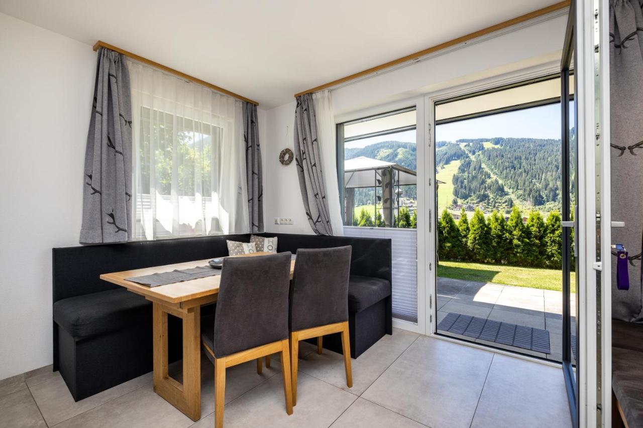 Fischis Alpen Appartements Flachau Exteriér fotografie